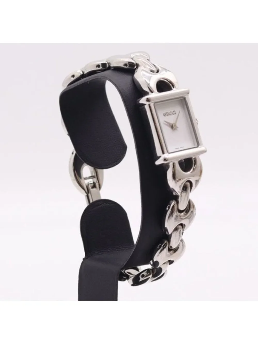 Gucci Quartz Silver Dial Watch
